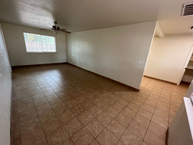 Foto del edificio - Country home coming soon!