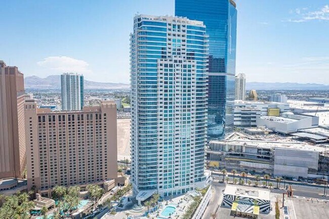 Building Photo - 2700 Las Vegas Blvd S
