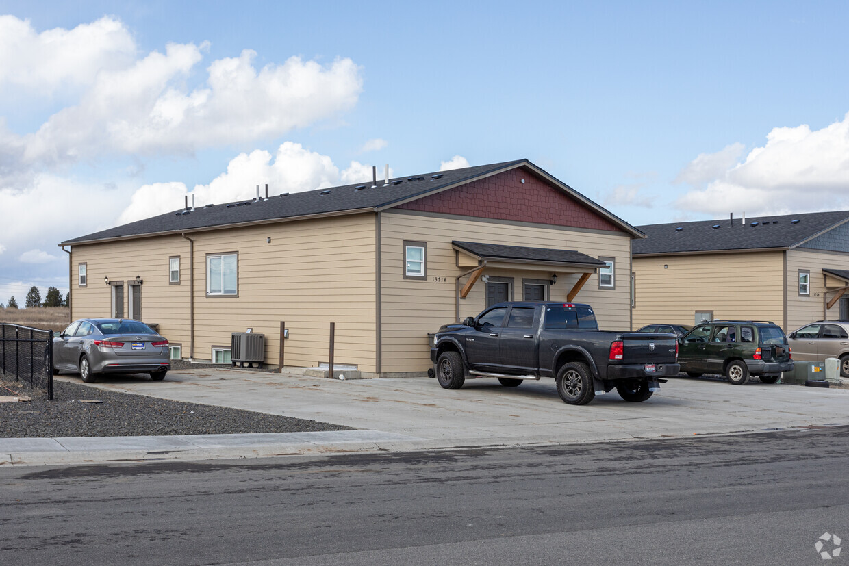 Building Photo - Defender Homes Airway Heights