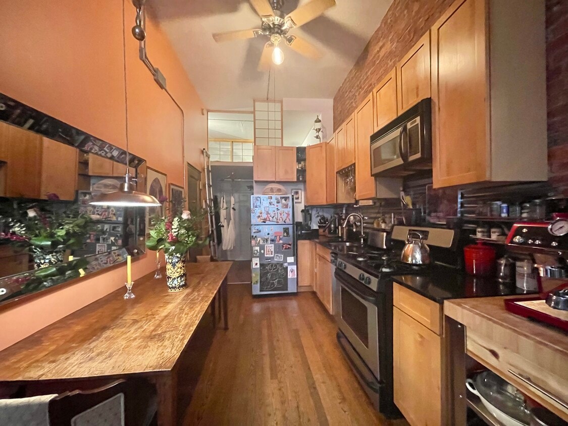 Foto principal - 332 East 116th street