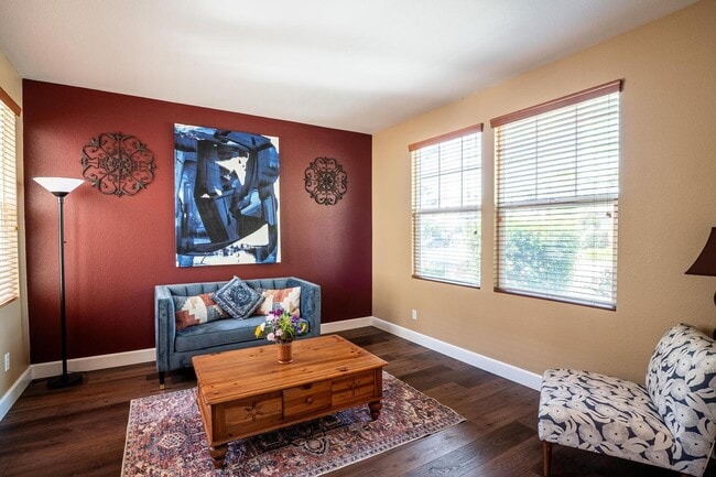 Building Photo - 820 Ben Ingram Ln