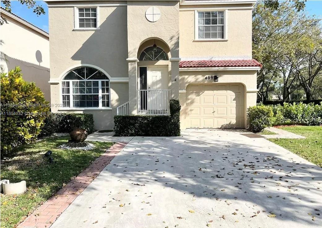 Foto principal - 409 NW 87th Ln