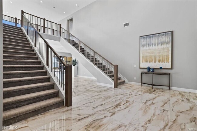 Foto del edificio - 5 br, 5.5 bath House - 20434 W Willoughby Ln