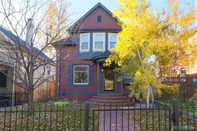 Building Photo - 627 N Downing St