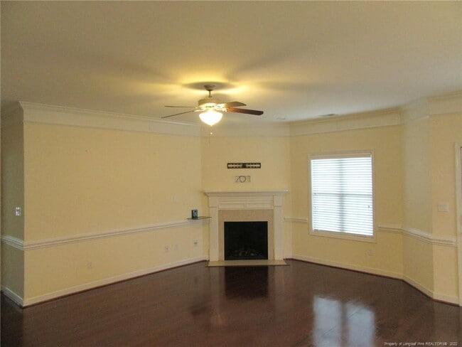 Building Photo - 1223 Braybrooke Pl
