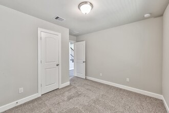 Building Photo - 10828 Brittmoore Oaks Pl