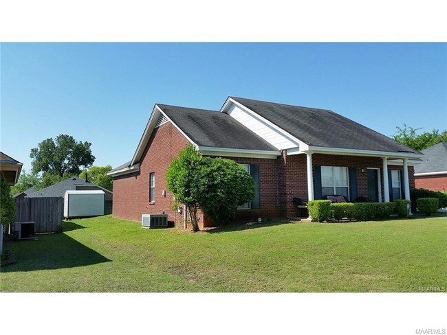 Building Photo - 6512 Meadow Lark Dr