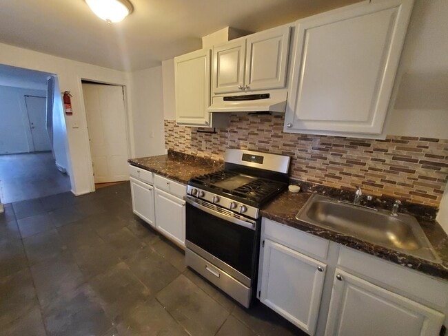 Foto del edificio - 404 S 9th St