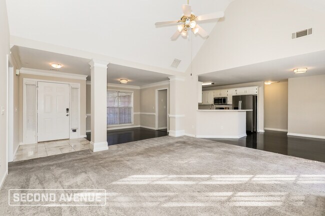 Foto del edificio - 1008 Maria Dr