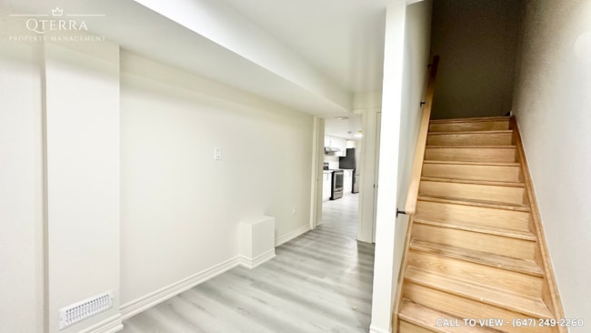 Building Photo - 1190 Drinkle Cres