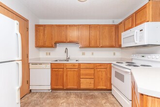 Building Photo - Essex Place