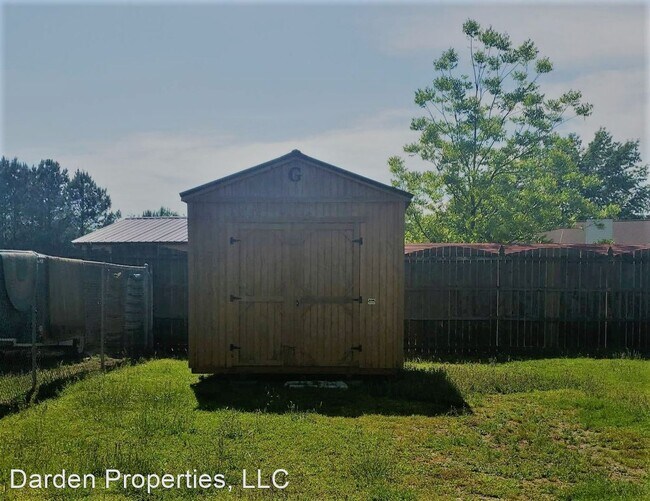 Foto del edificio - 3 br, 1.5 bath House - 512 Circle Drive