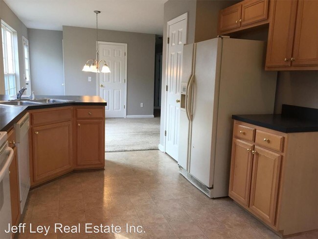 Building Photo - 3 br, 2 bath House - 3244 Woodstock Dr