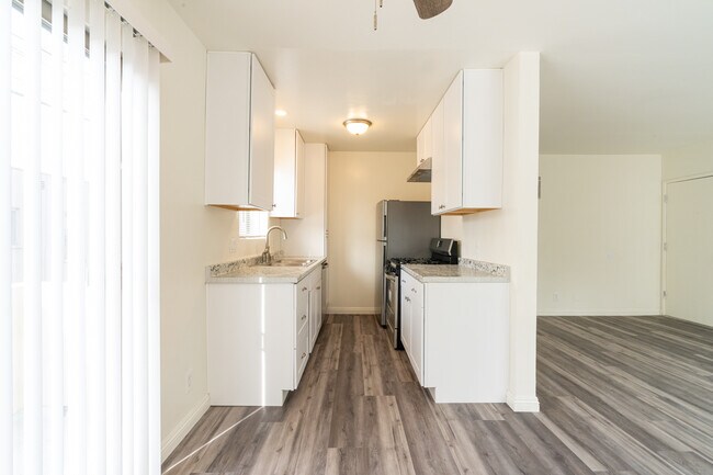 Foto del edificio - 1115 Glenville Dr