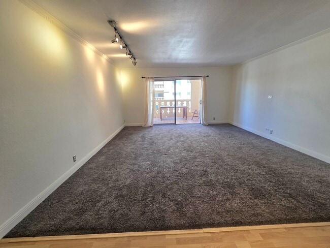 Building Photo - Beautiful 2 Bed/2 Bath Condo in Scottsdale Shadows!