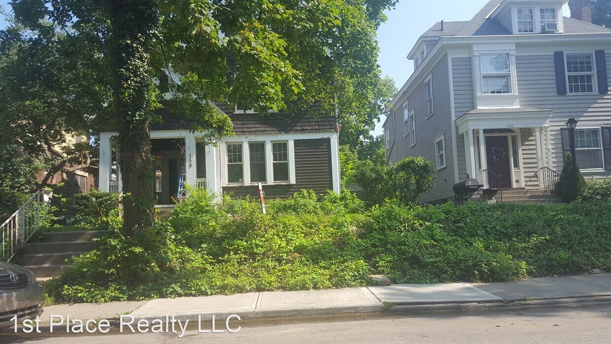 Primary Photo - 5 br, 2.5 bath House - 158 E Northwood ave