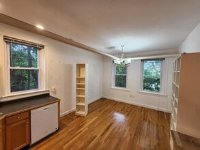Building Photo - 97 Mason Terrace
