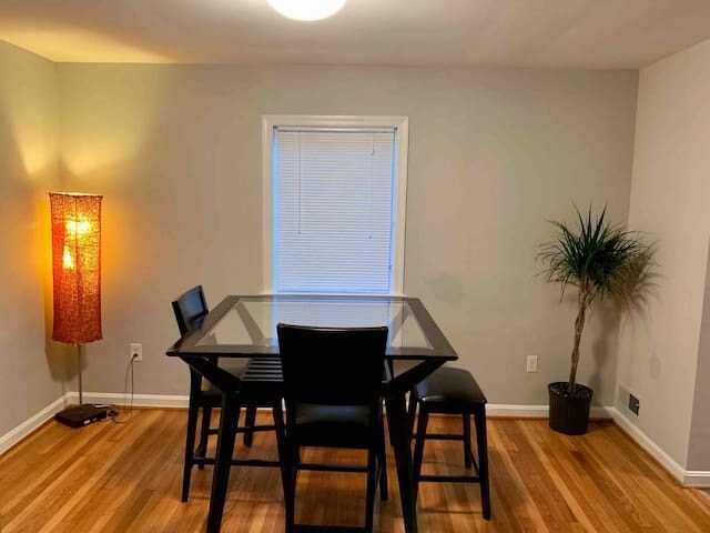 Foto del edificio - 700 N Wakefield St