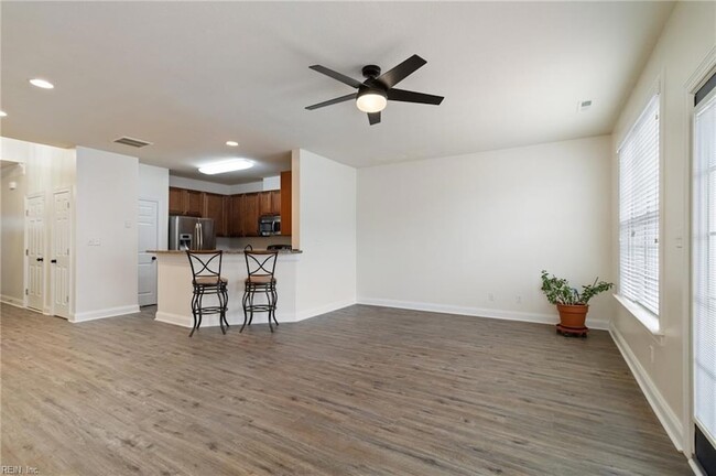 Building Photo - 112 Mount Vernon Ct