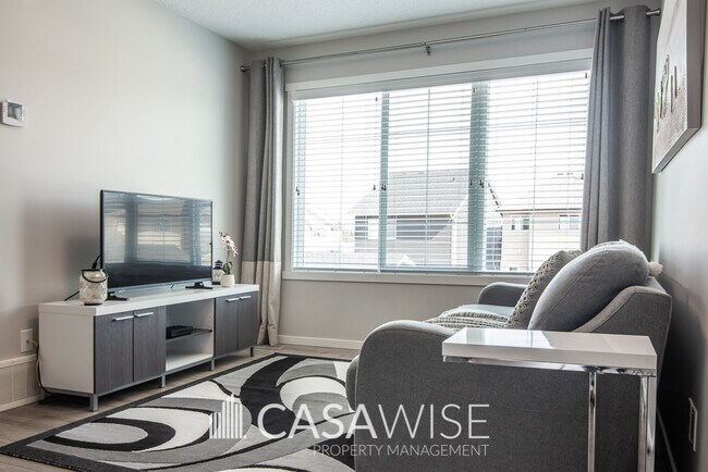 Building Photo - 3073 Coughlan Ln SW