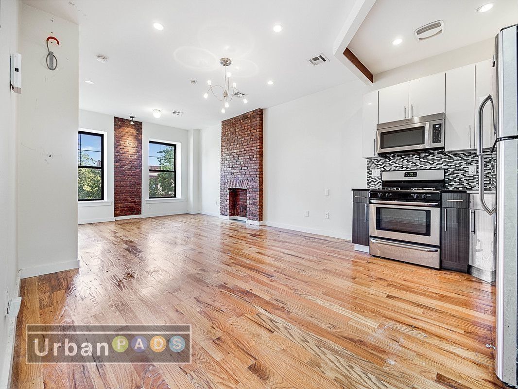 Foto principal - 633 Willoughby Ave