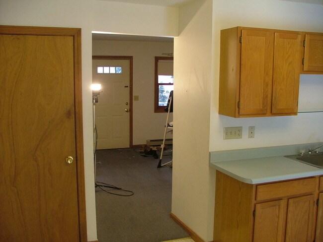 Kitchen to livingroom - 56 Monroe St