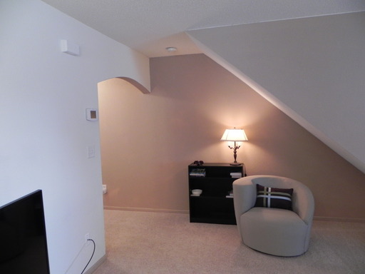Building Photo - 5755 NW Plantation Ln
