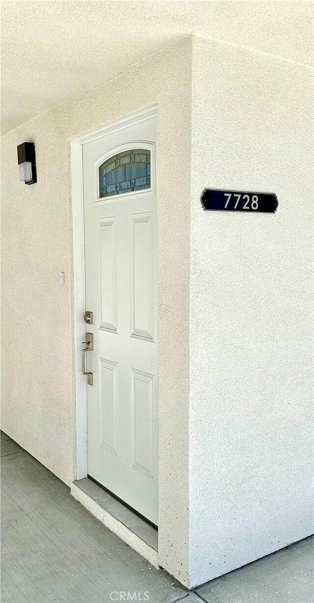 Foto del edificio - 7728 Laurel Canyon Blvd