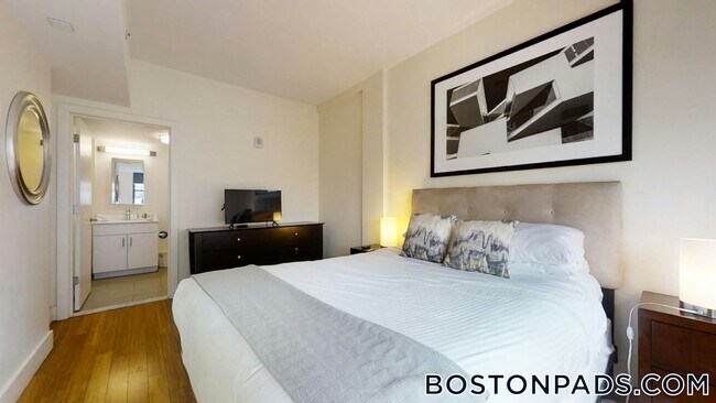 Building Photo - 8 Winter St