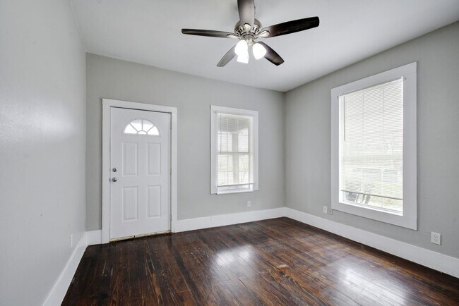 Foto del edificio - 104 Webb