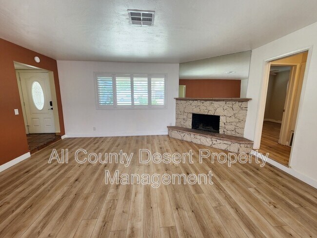 Building Photo - 74320 Chicory St