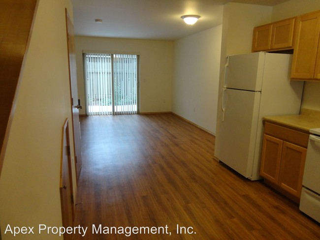 Foto del edificio - 3347-3353 Northwest Ave