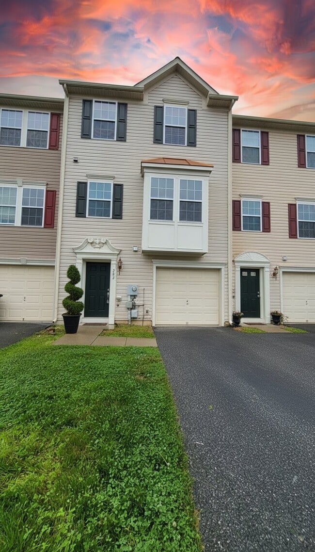 Building Photo - 202 Tidewater Terrace