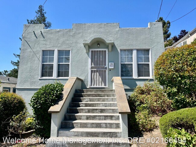 Building Photo - 2 br, 1 bath House - 4533 Pampas Ave