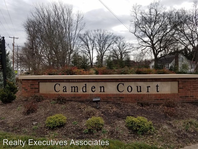 Foto del edificio - 1918 Camden Dr