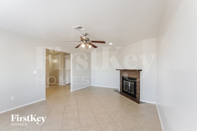 Building Photo - 3509 W Cheryl Dr