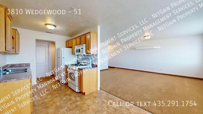 Foto del edificio - 1810 Wedgewood-51