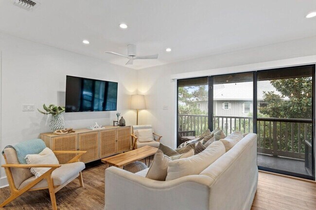 Foto del edificio - 3799 County Rd 30A