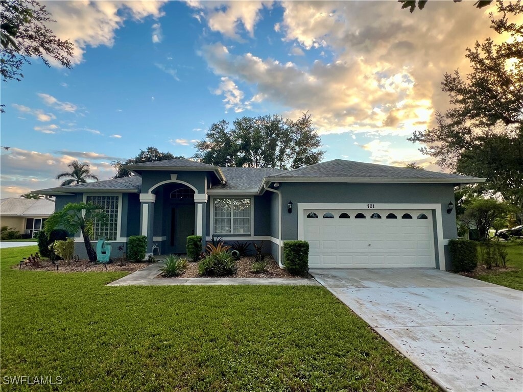 Primary Photo - 701 Meyer Dr