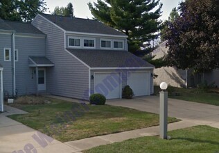 Building Photo - 1919 Blackthorn Dr