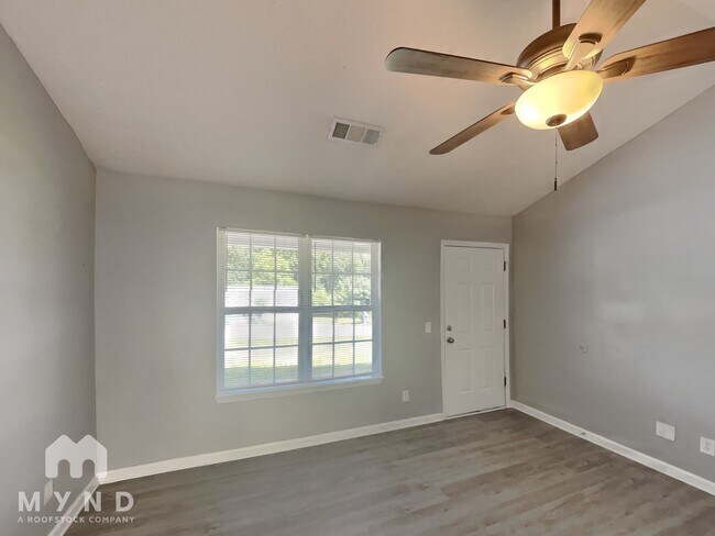 Building Photo - 4722 Coker Dr