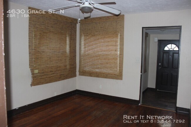 Foto del edificio - 4630 Grace St N
