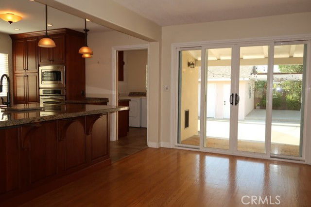 Foto del edificio - 1419 E Madison Ave