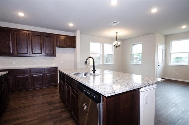 Building Photo - 914 Gambel Dr