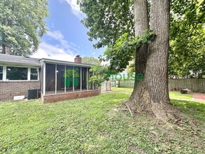 Building Photo - 417 Lynn Shores Dr
