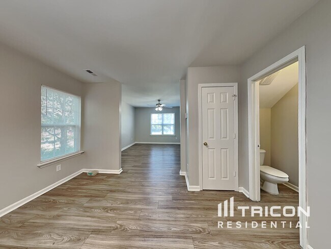 Building Photo - 120 Honeywood Avenue Charlotte NC