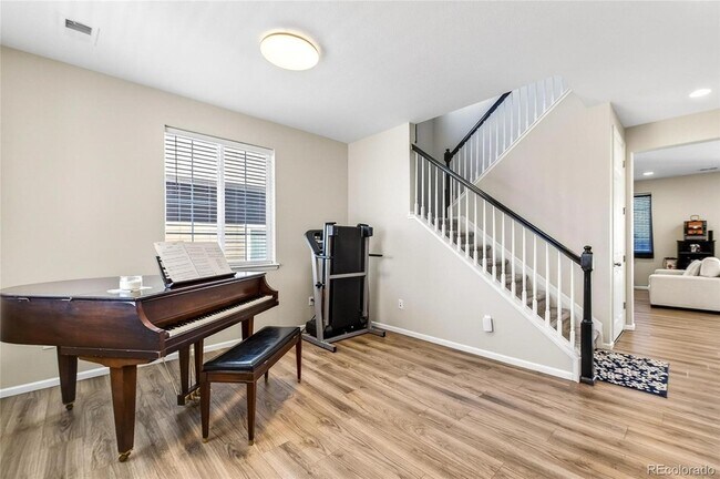 Foto del edificio - 26923 E Archer Ave