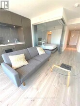 Building Photo - 155 Yorkville Ave