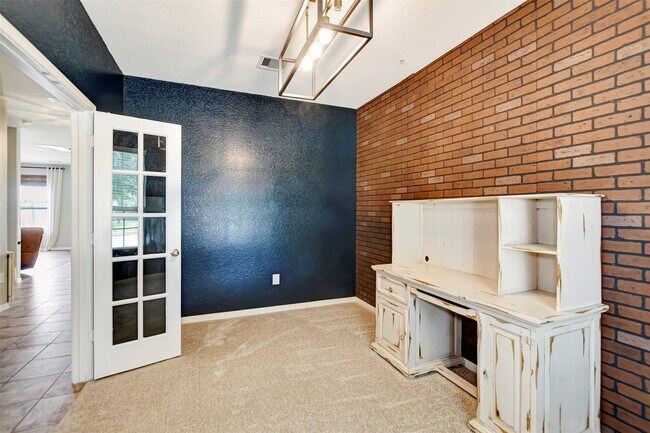 Building Photo - 5439 Baronet Dr