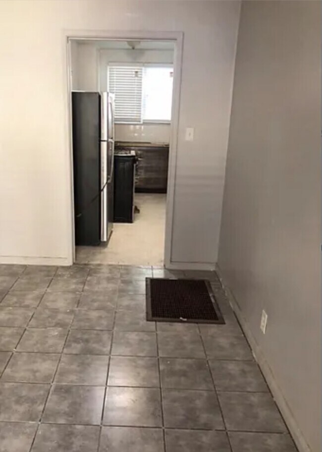 Foto del edificio - 4286 Leimert Blvd